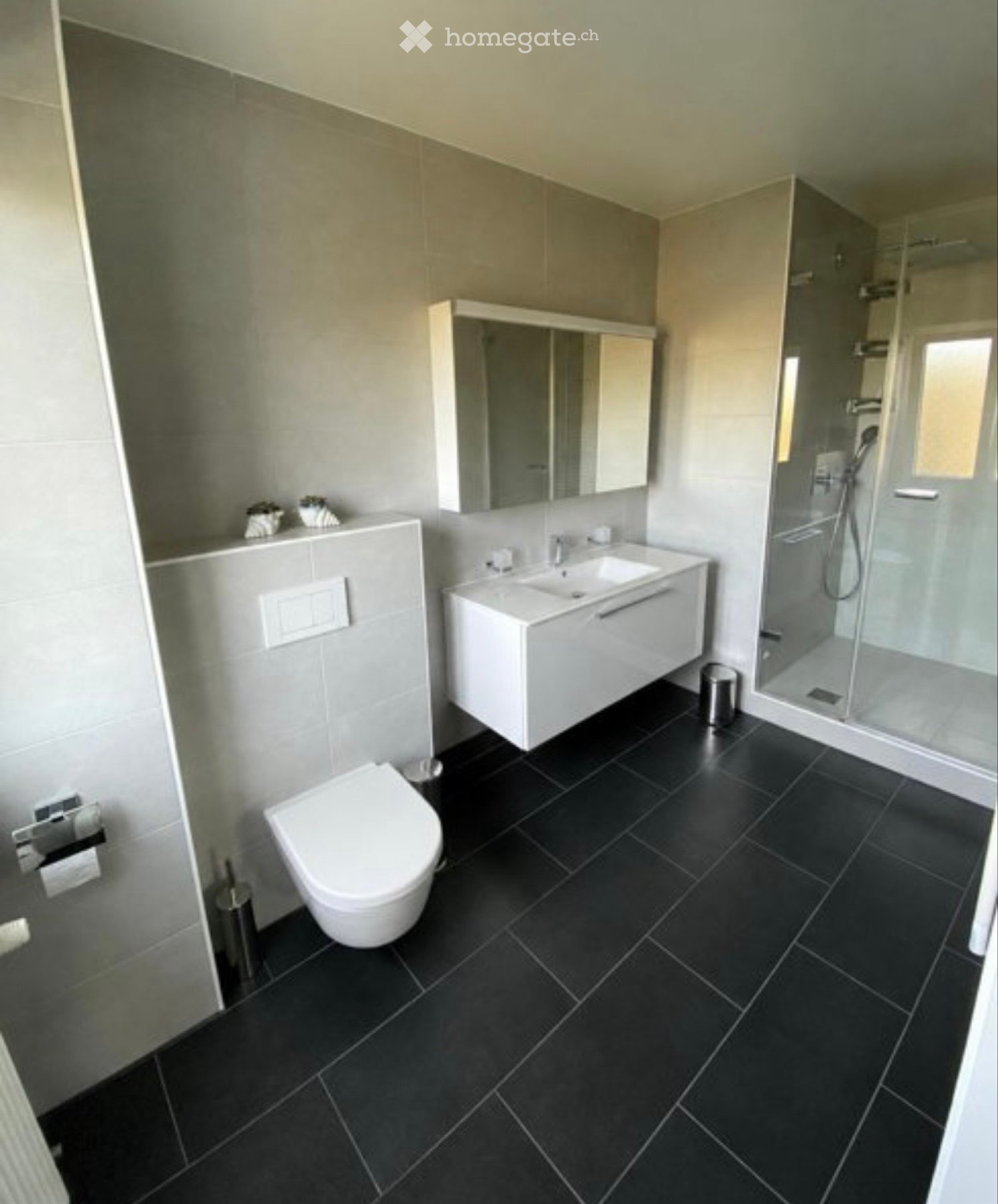 4 rooms apartment