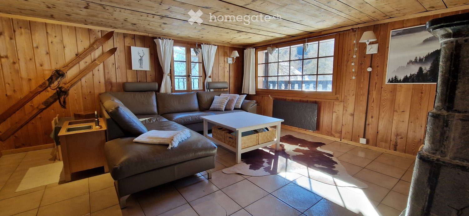 5 rooms apartment