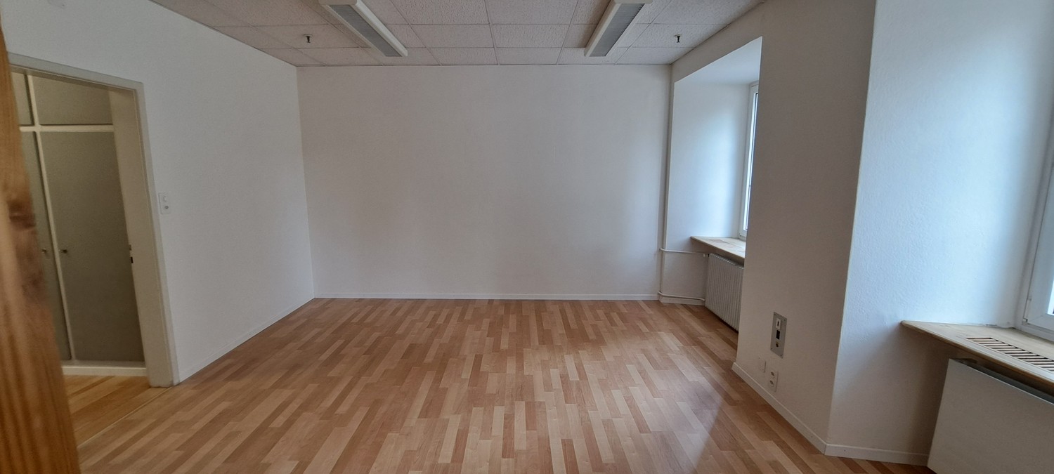 Commerciale, foto 2 di 7