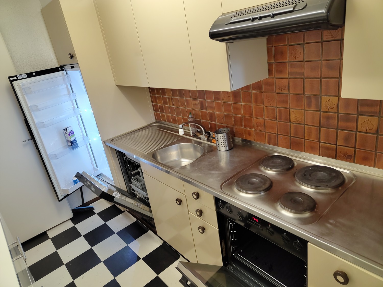 Room in a shared flat, photo 3 of 6