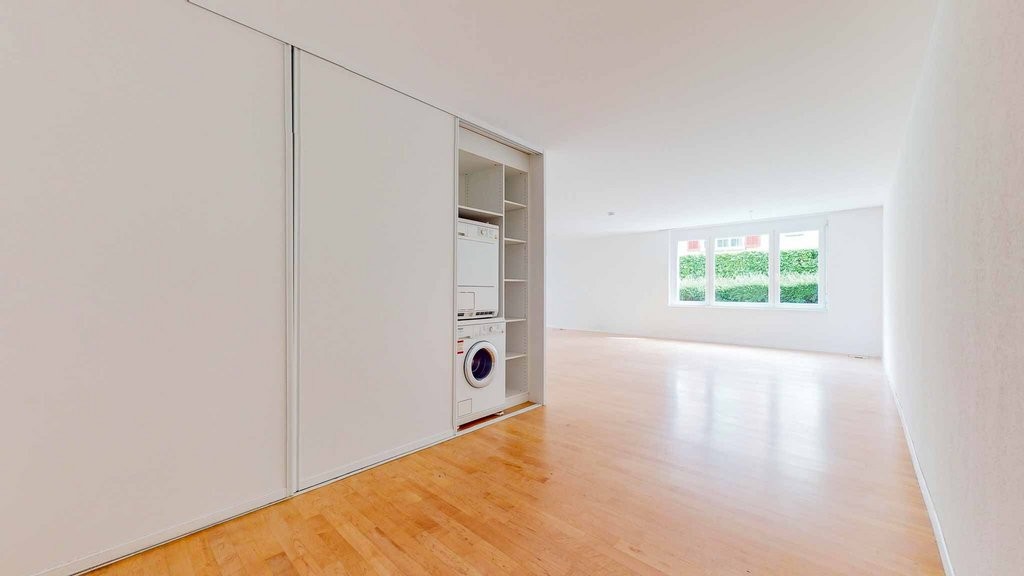2 room loft