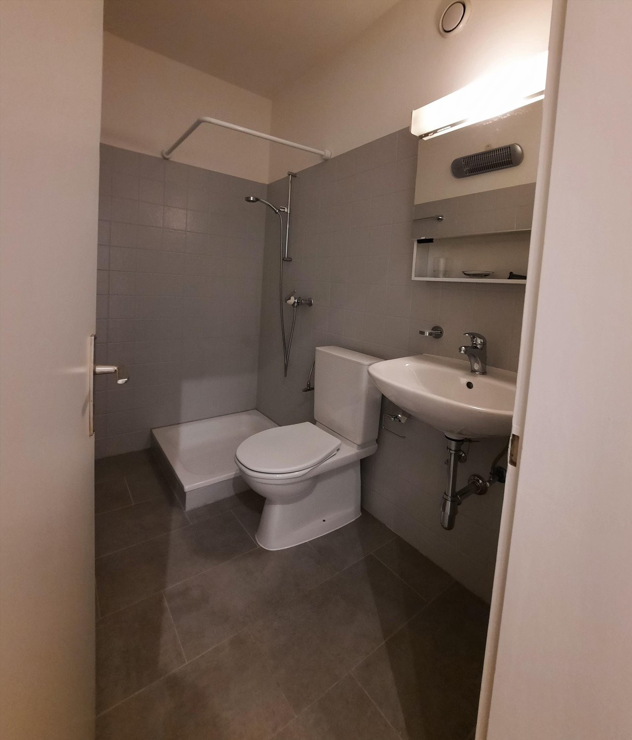 1 ½ rooms apartment, photo 3 of 4