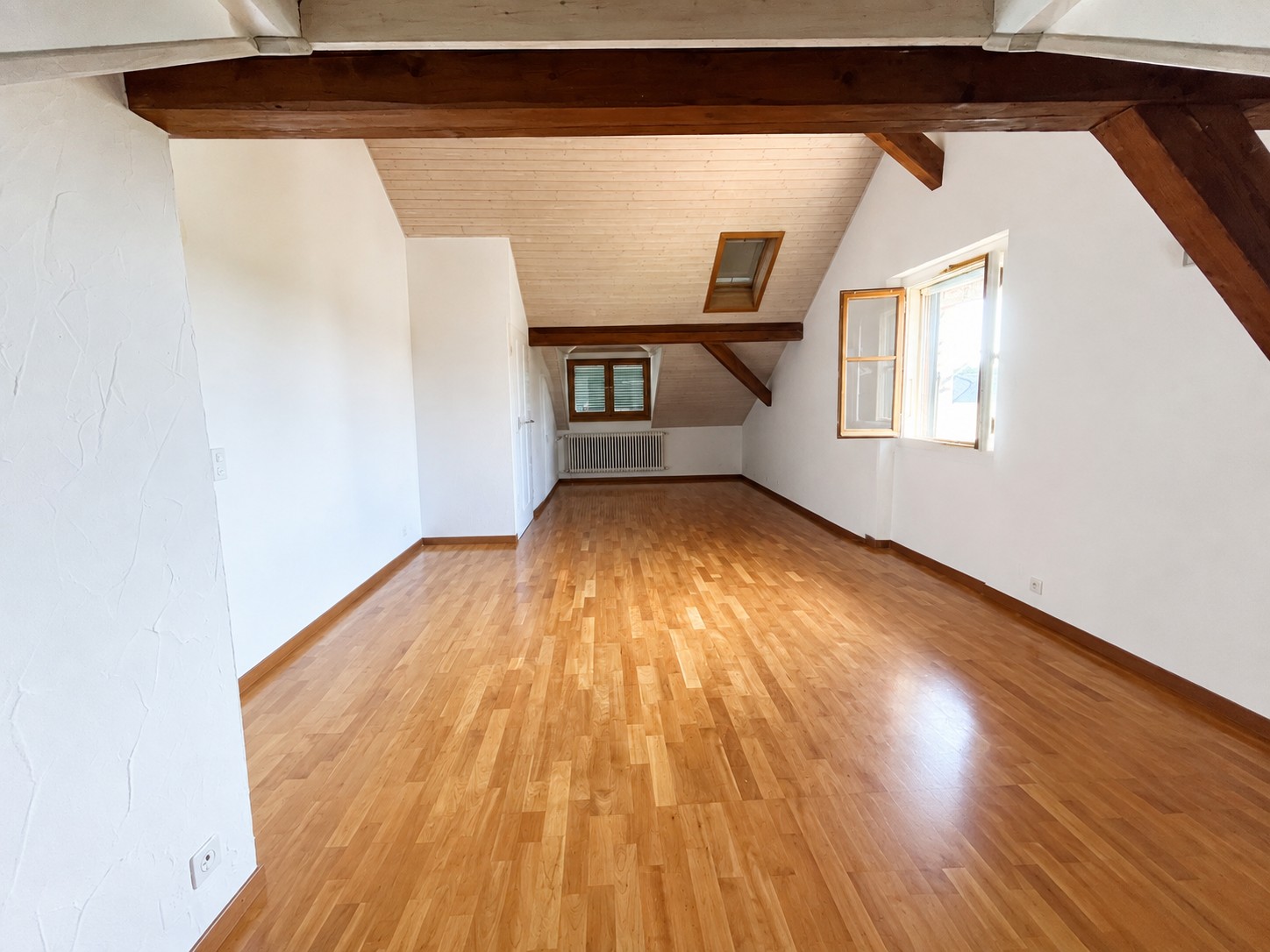 6 rooms single house