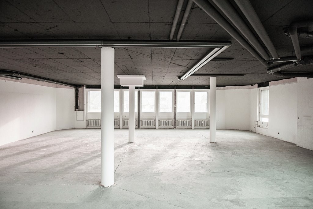 236m² office