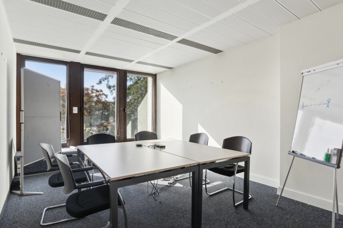 500m² office, photo 6 of 10