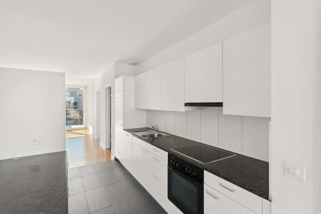4 ½ rooms apartment, Foto 1 von 8