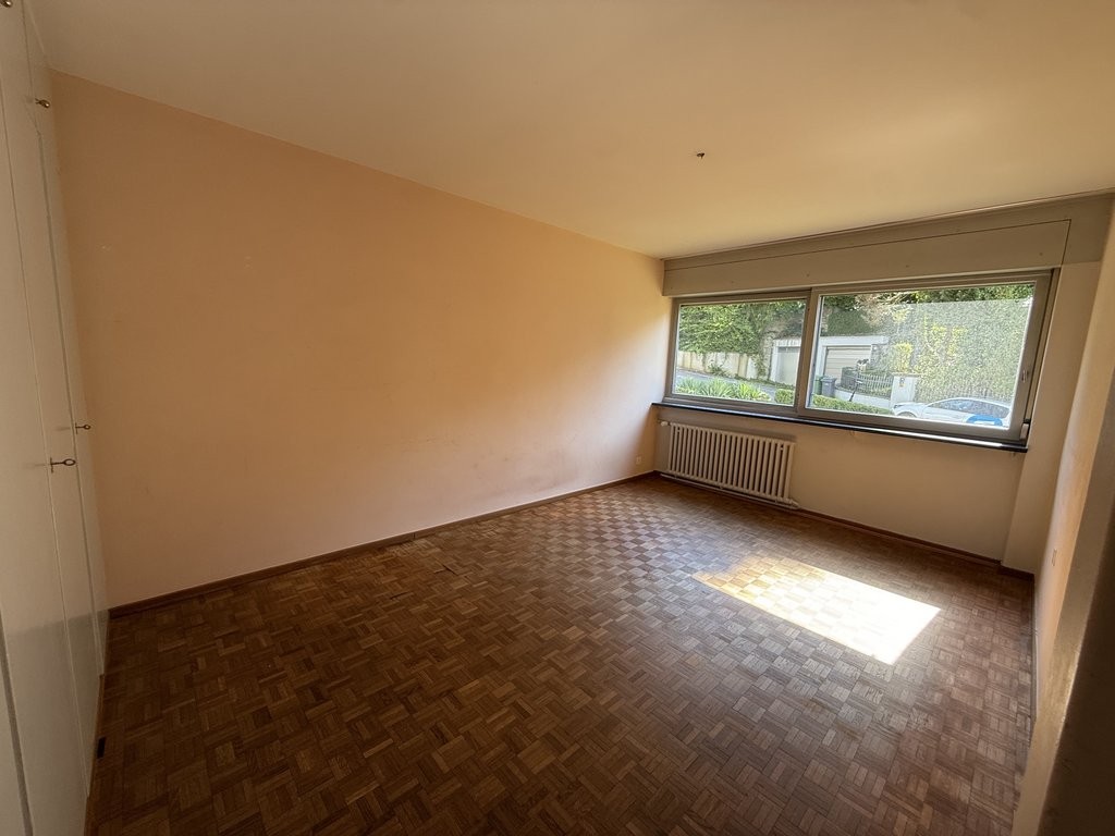 5 rooms apartment, photo 8 of 10