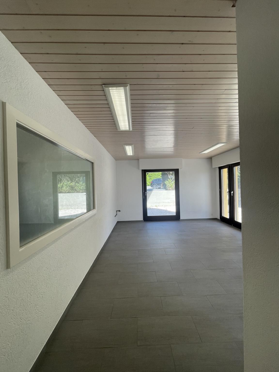 13m² office, photo 3 of 8