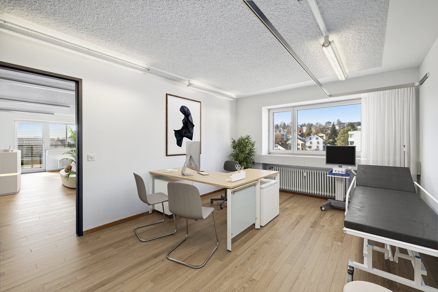 130m² office