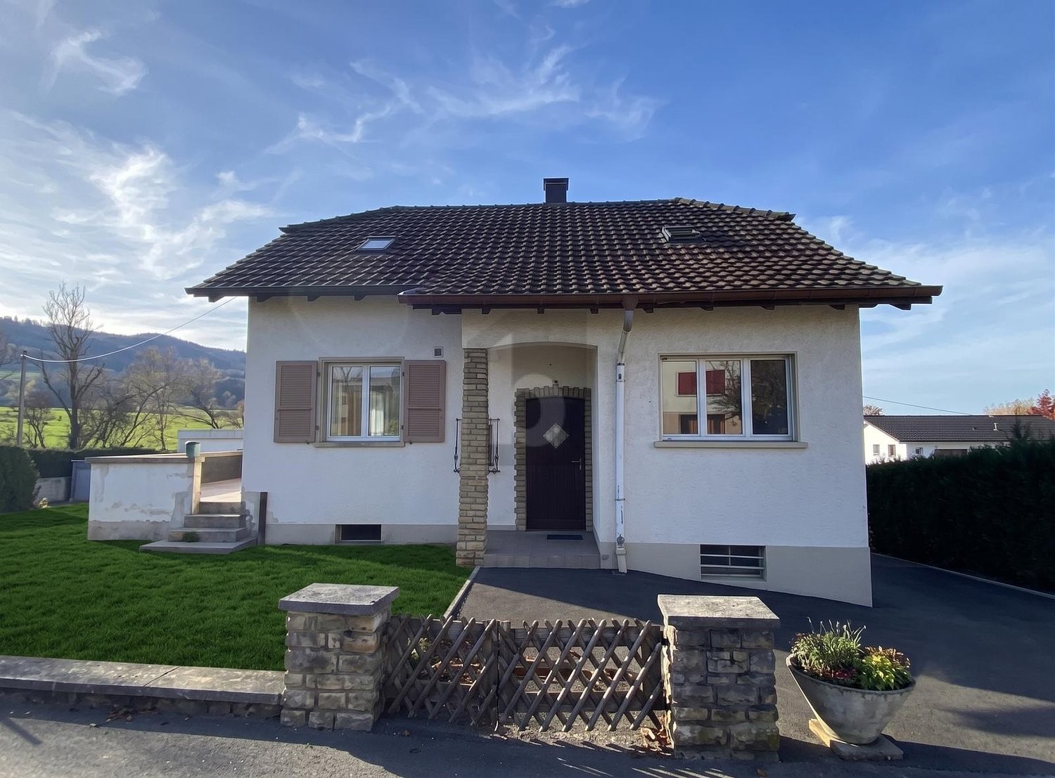 3 rooms single house