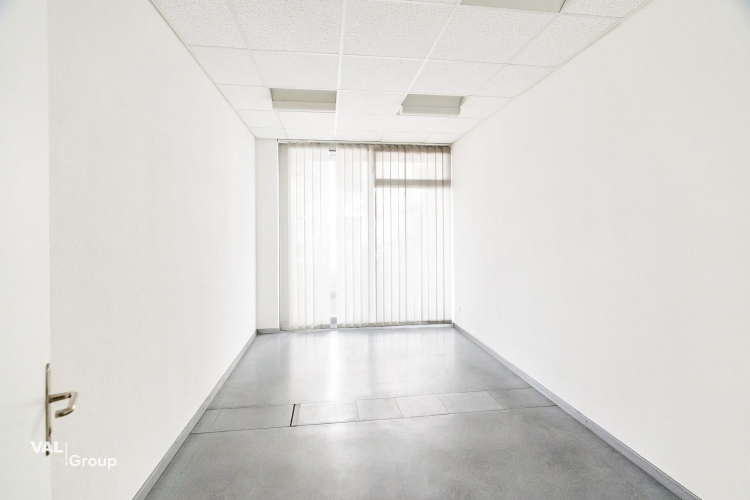 425m² living / commercial building, photo 6 of 10