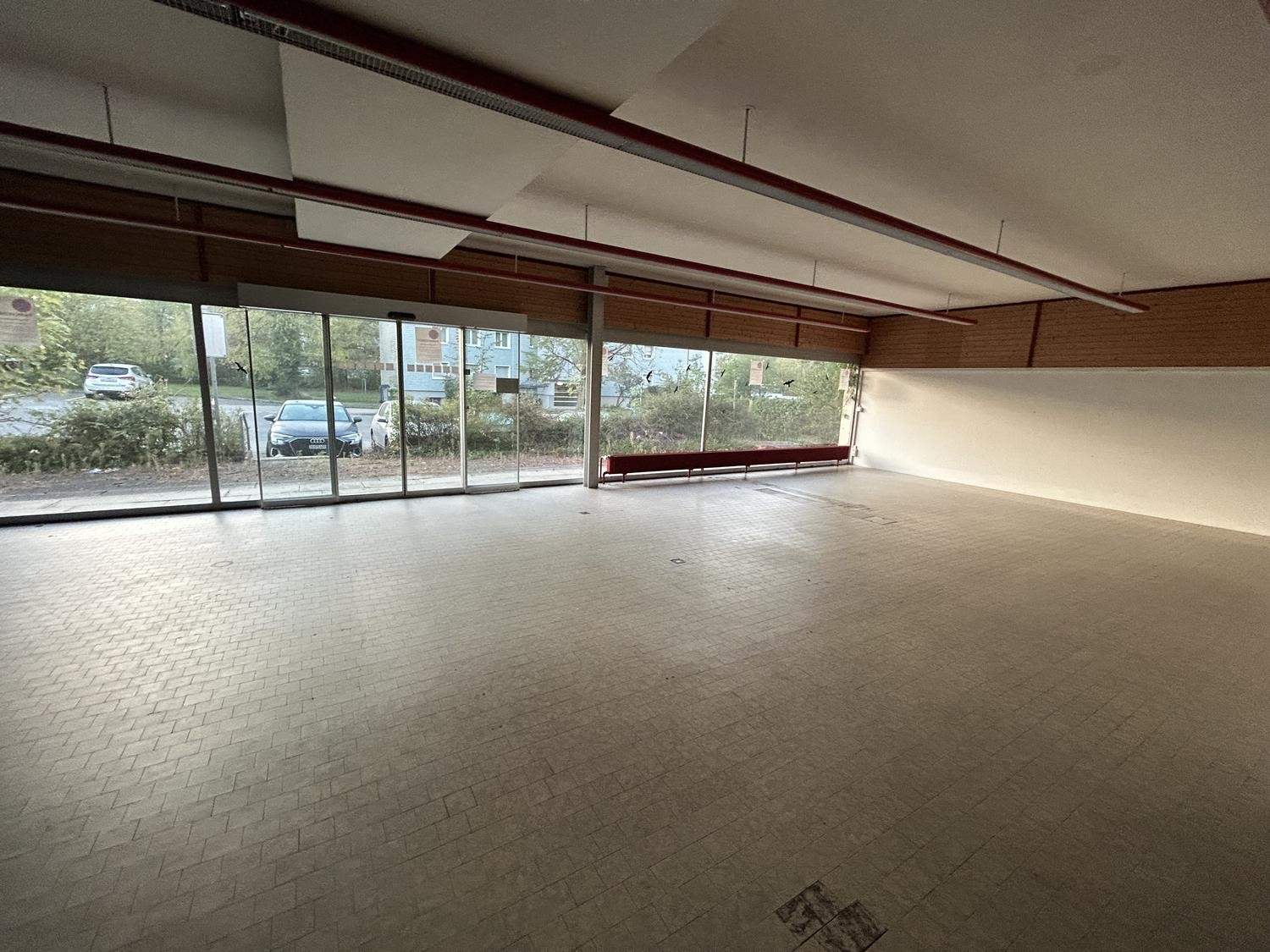 420m² commercial