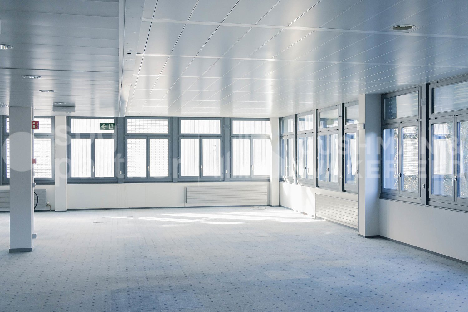 2800m² office, photo 5 of 10