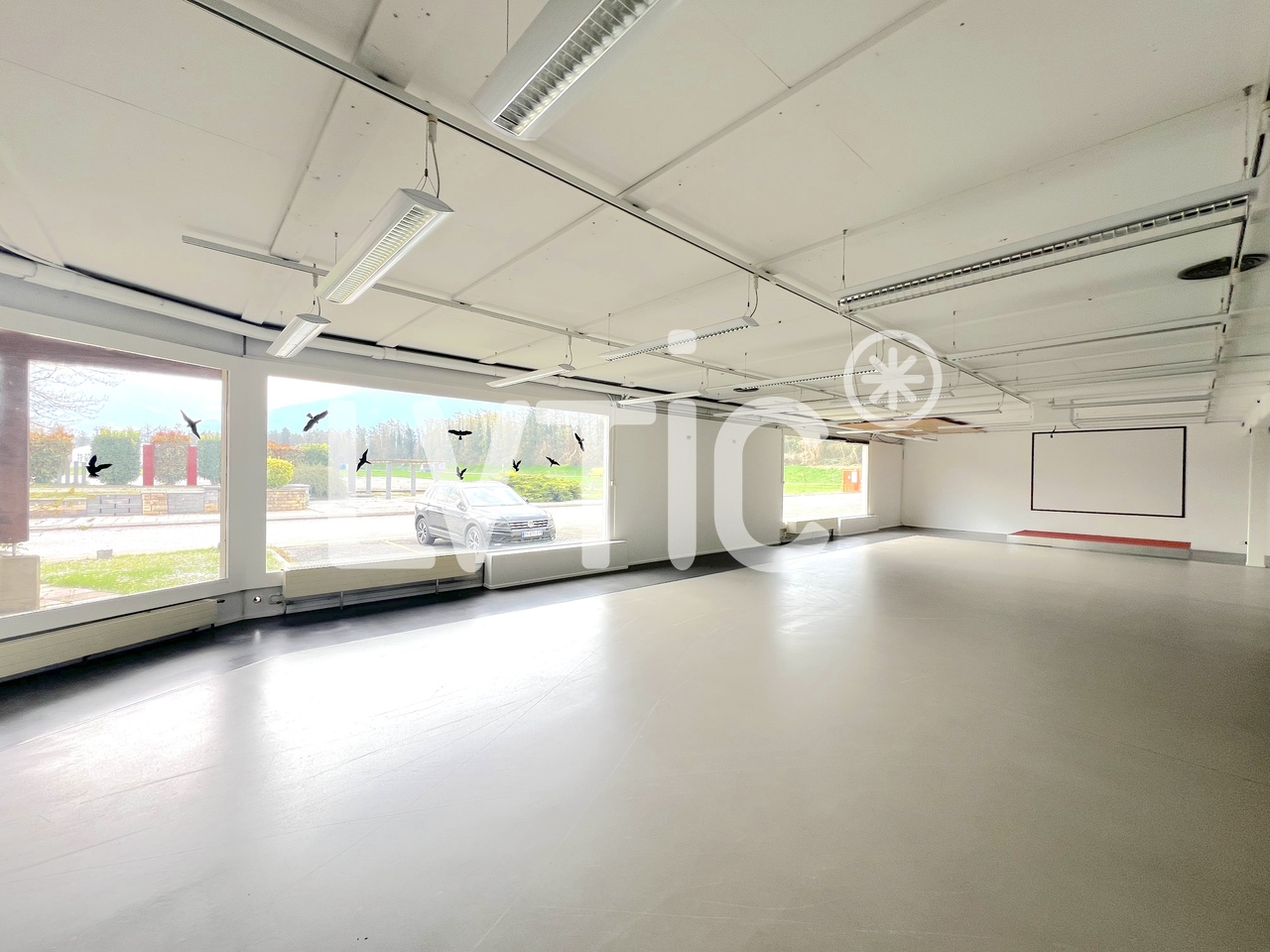 3400m² storage room, photo 8 of 10