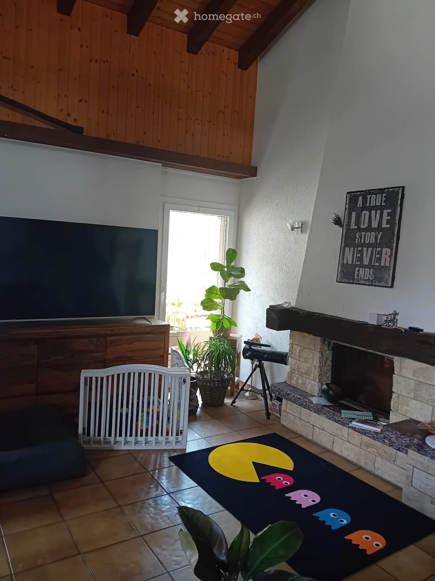 5 rooms apartment, photo 1 of 5