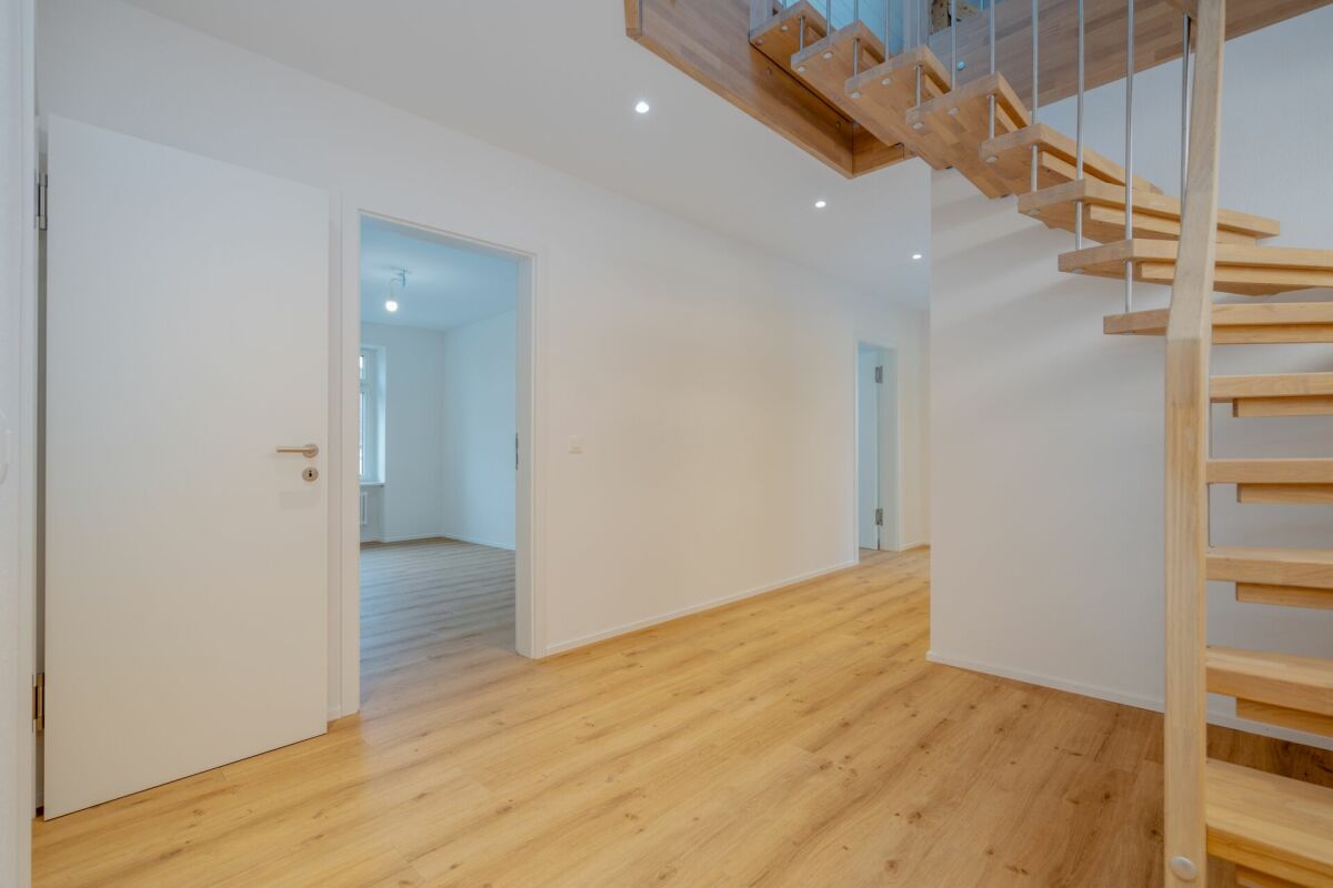 5 rooms duplex, photo 5 of 10