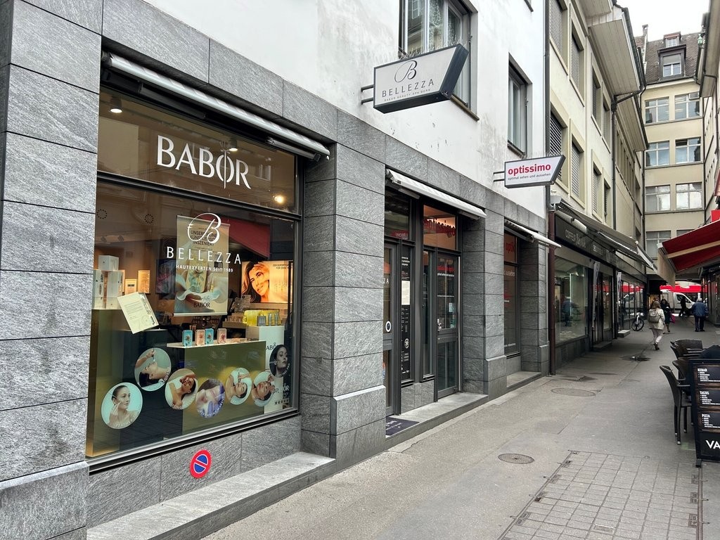 negozio di 44m²