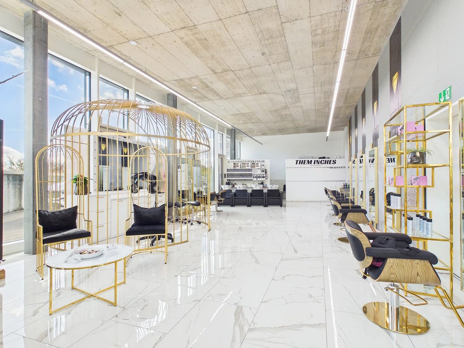 122m² commercial