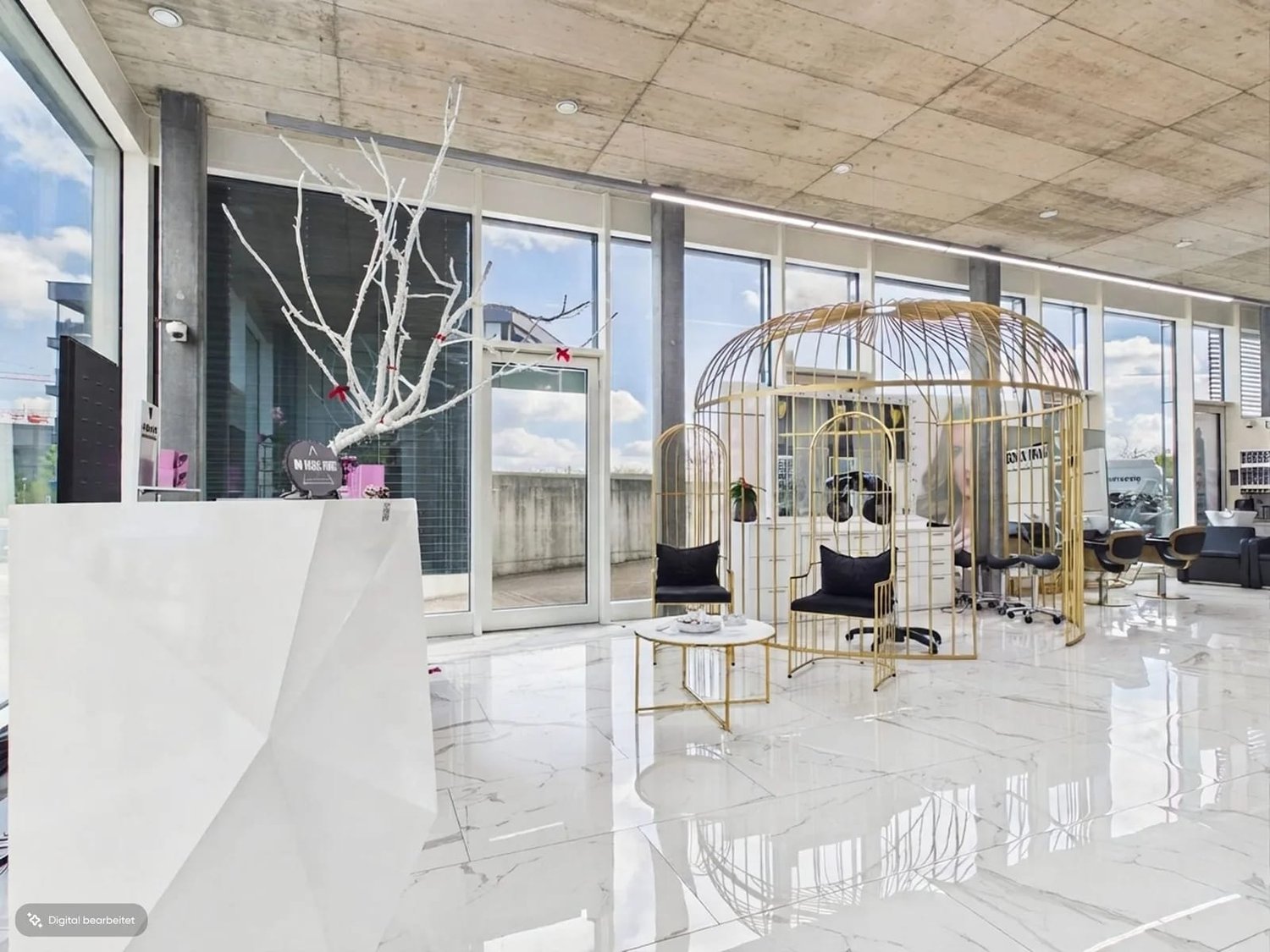 122m² commercial