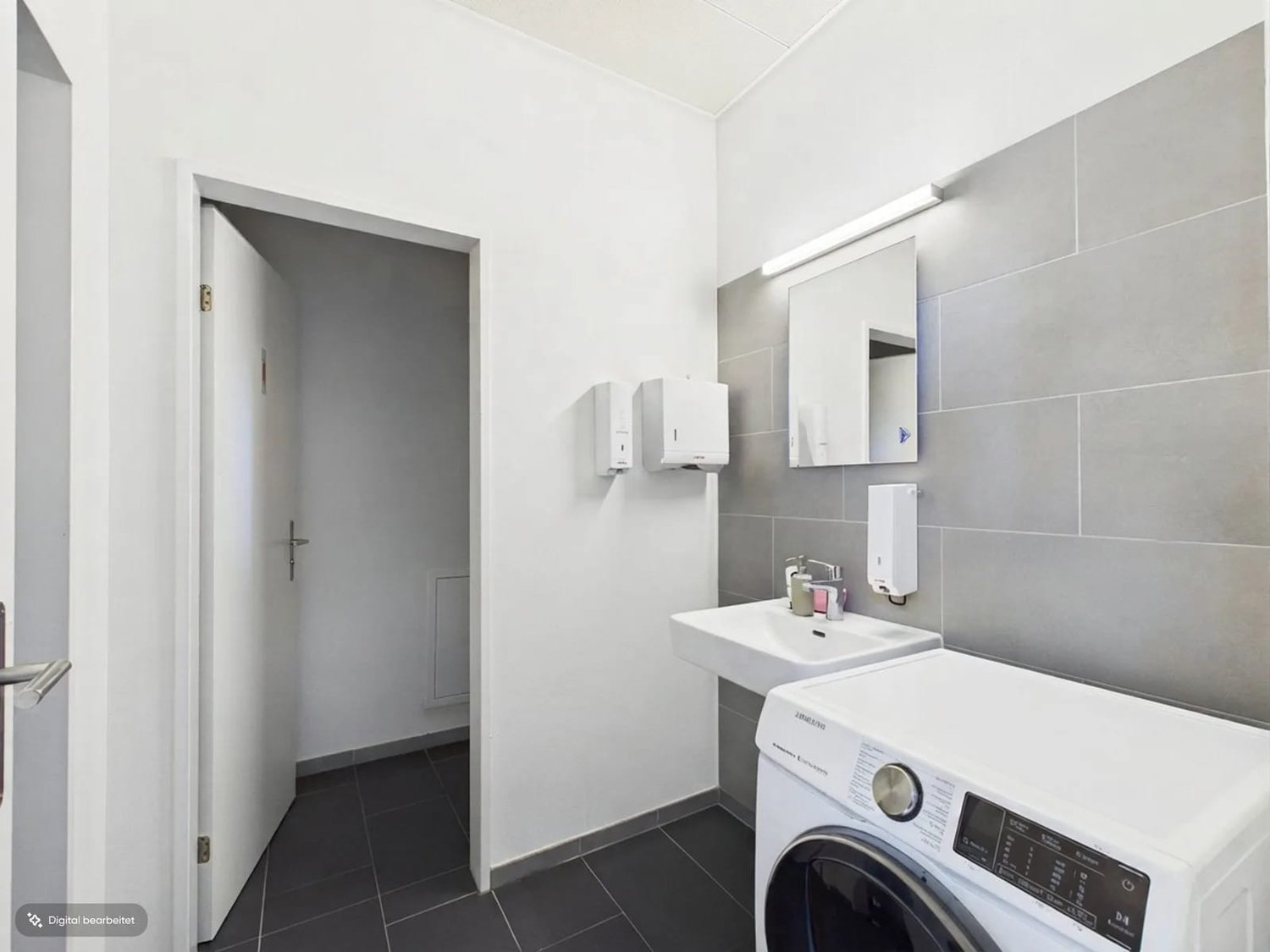 122m² commercial