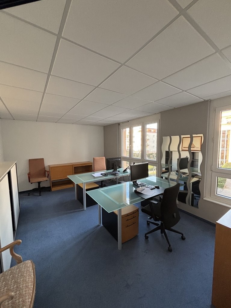222m² office, photo 3 of 9