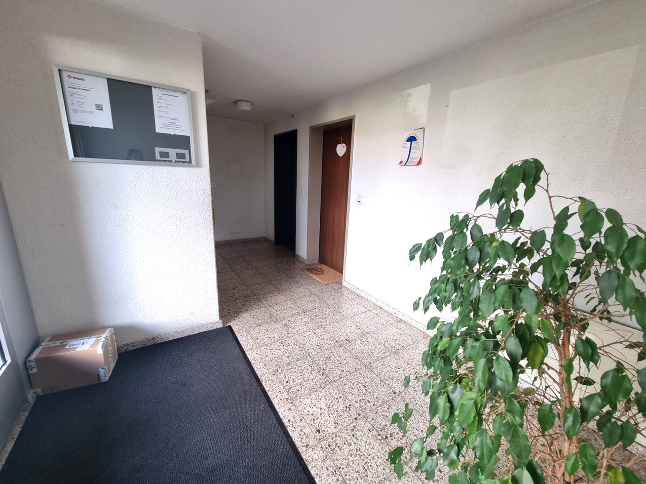 Multi family house, photo 6 of 10