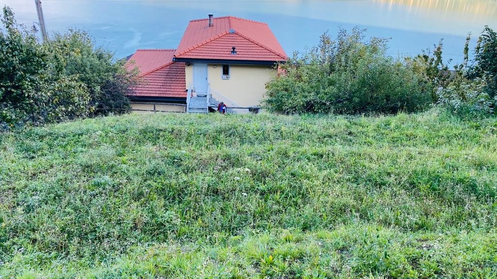 575m² building land