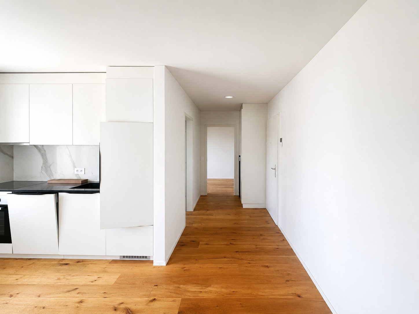 2 rooms apartment, photo 2 of 7