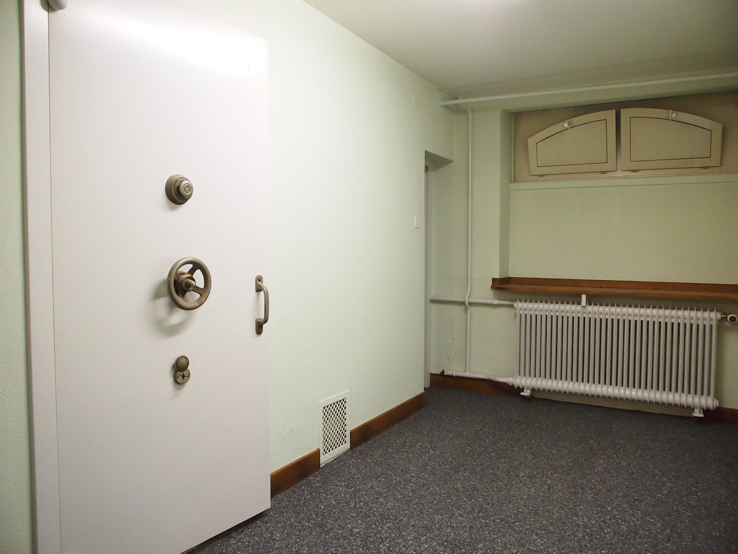 50m² storage room, photo 5 of 9