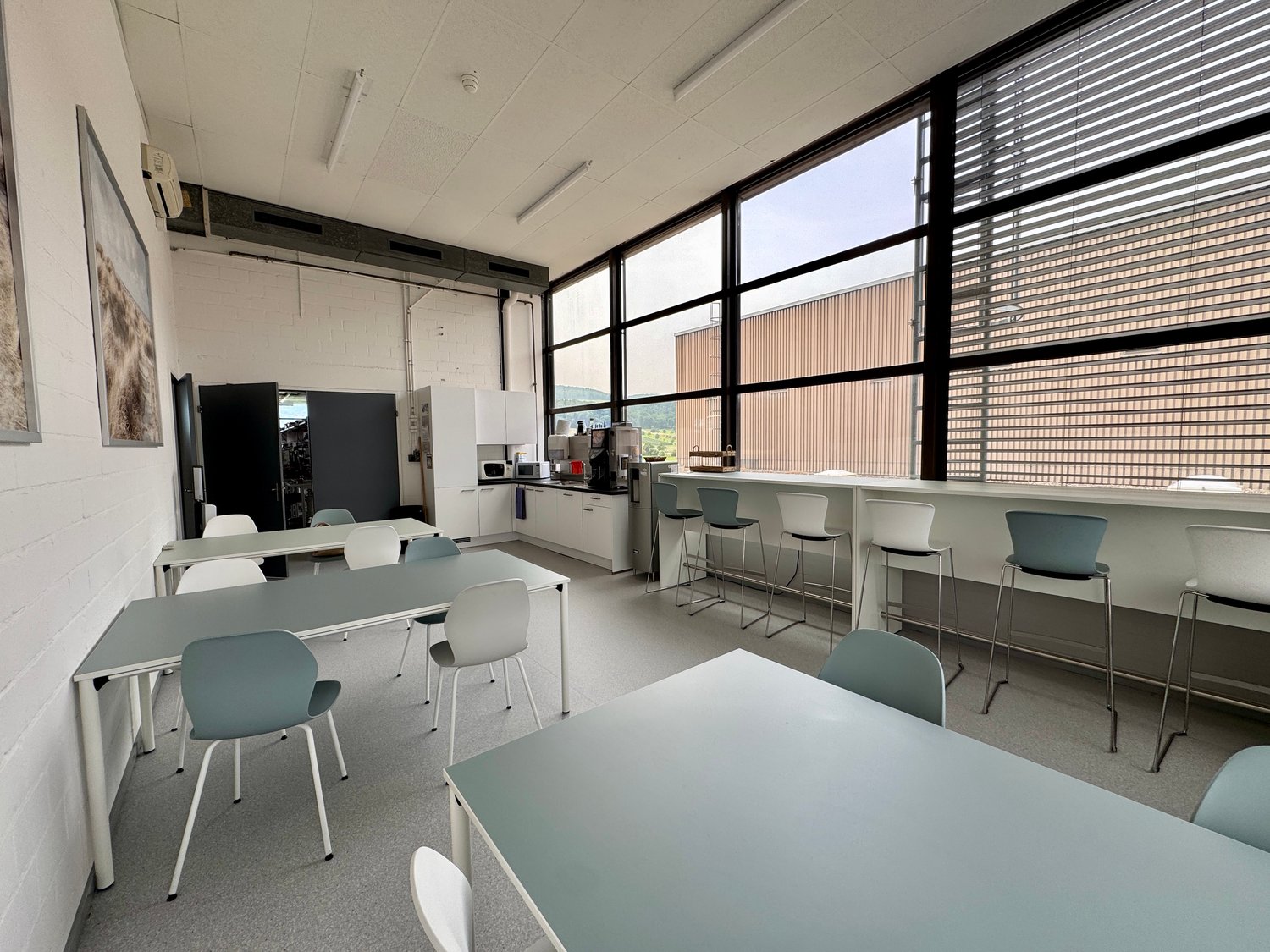 1210m² commerciale, foto 5 di 7