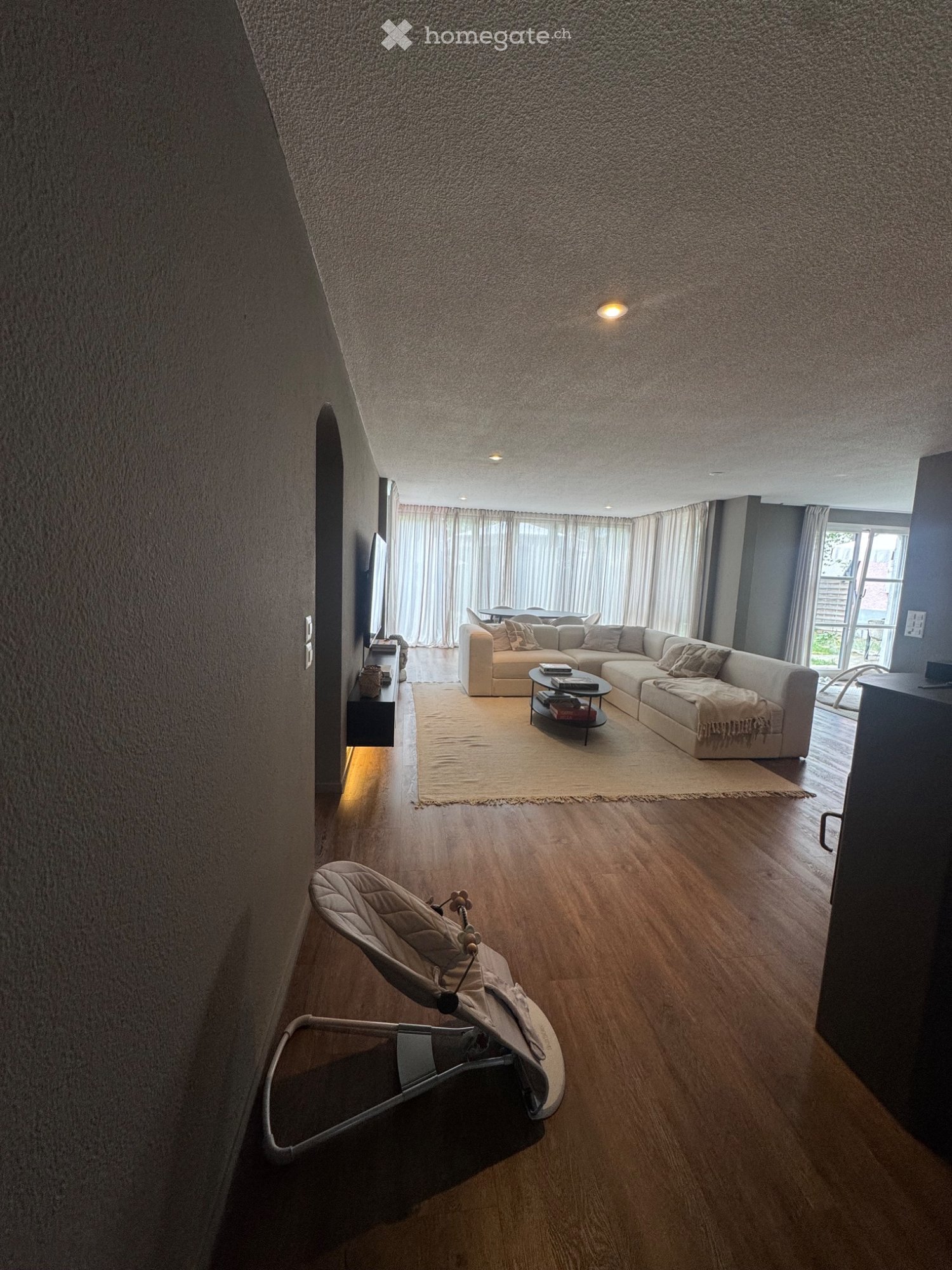 4 rooms apartment, photo 1 of 5