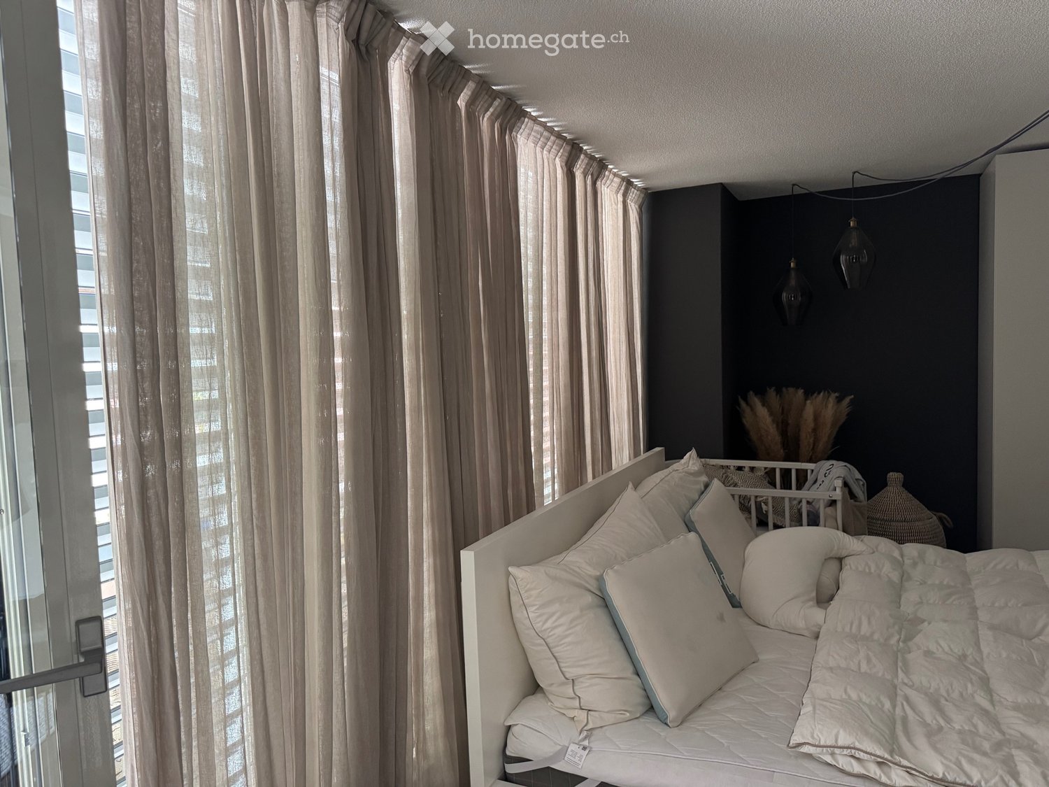 4 rooms apartment, photo 2 of 5
