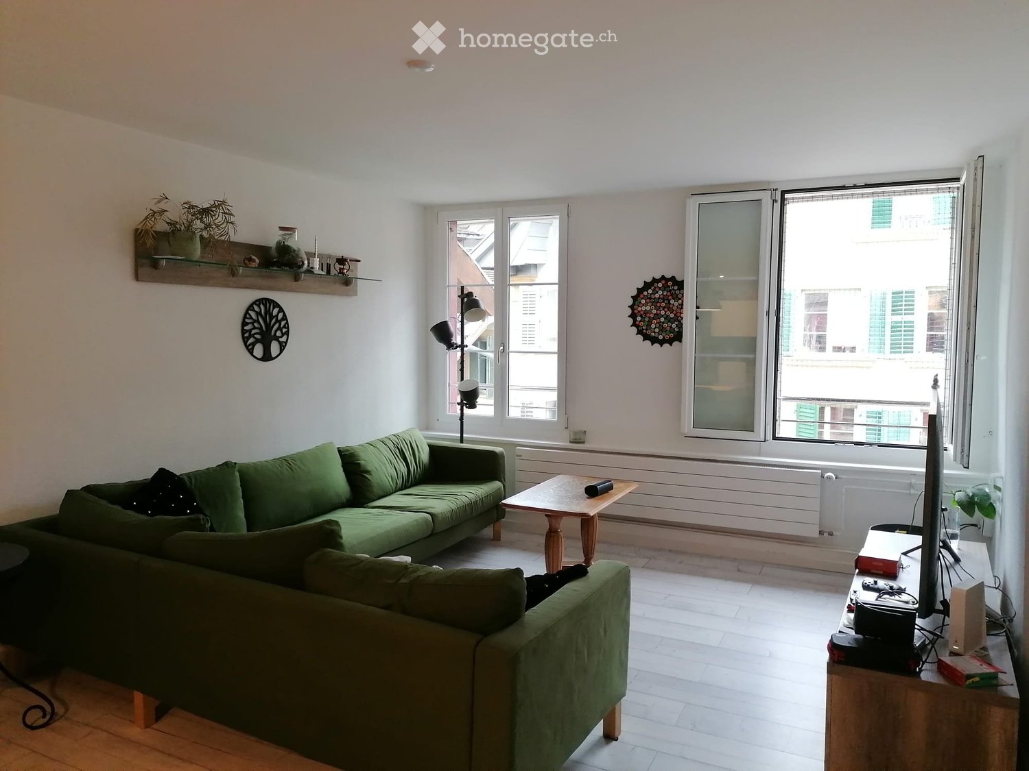 5 rooms apartment