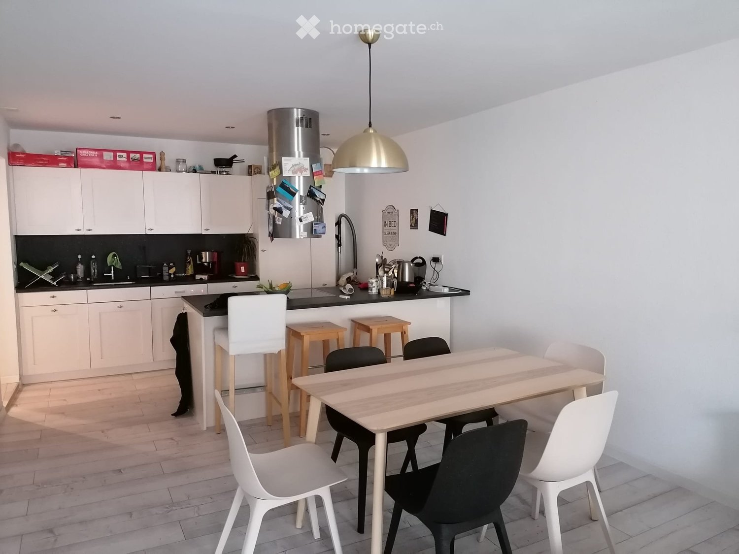 5 rooms apartment
