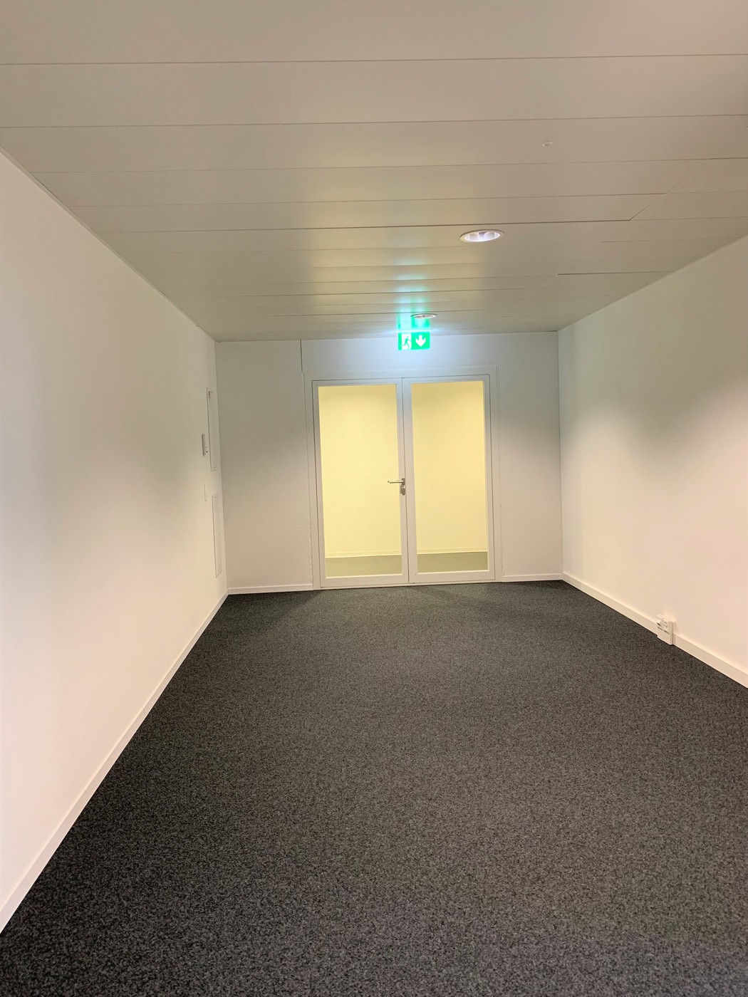 195m² office, photo 4 of 10