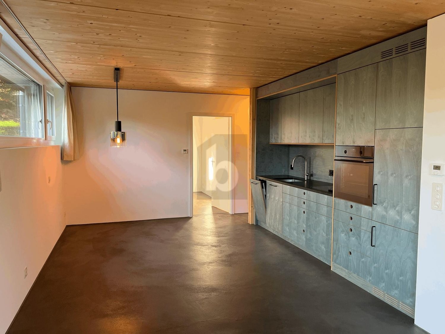 3 rooms apartment, photo 2 of 4