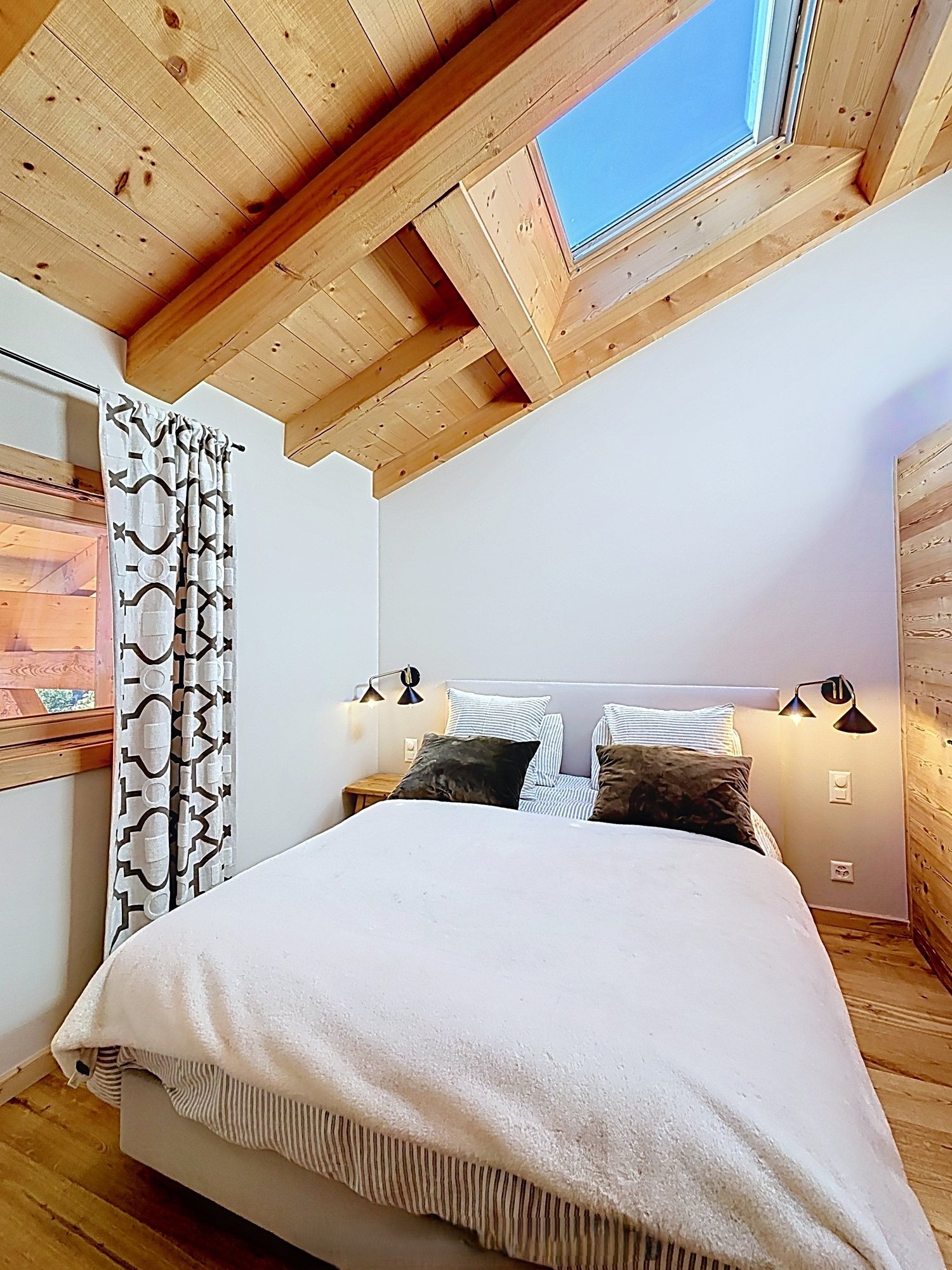 4 rooms furnished flat