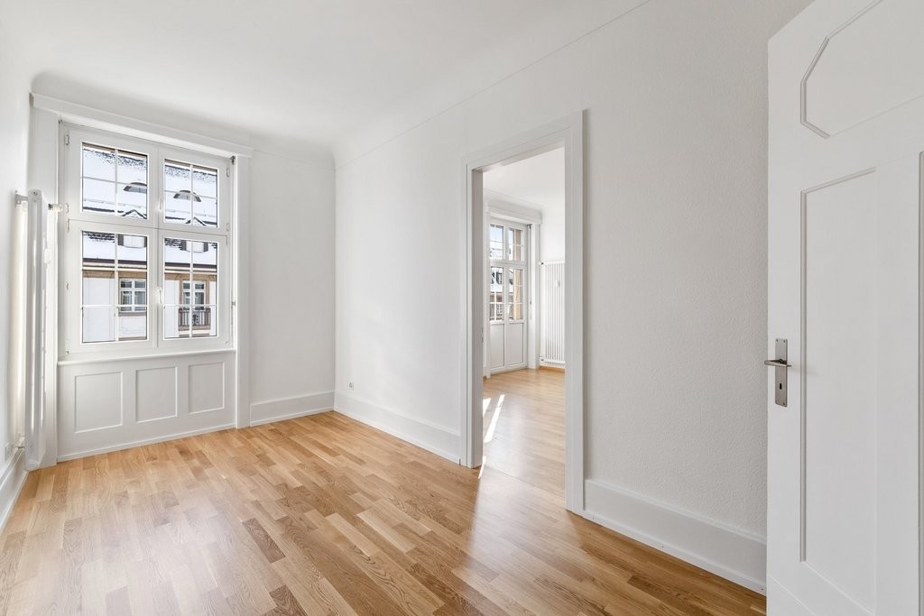 5 rooms apartment, photo 7 of 10