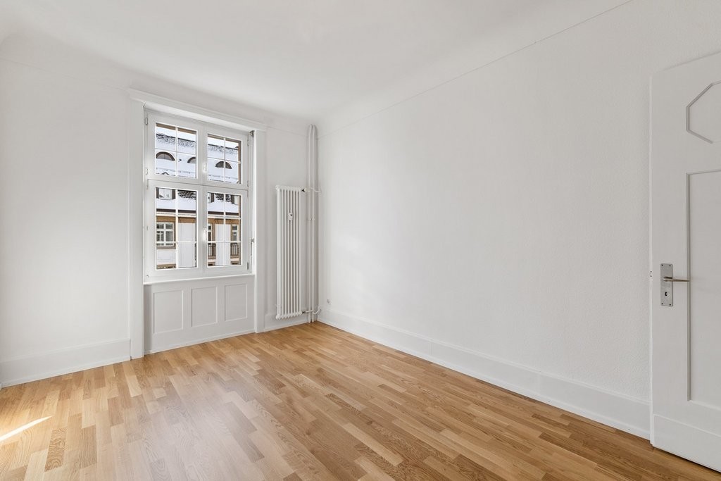 5 rooms apartment, photo 9 of 10