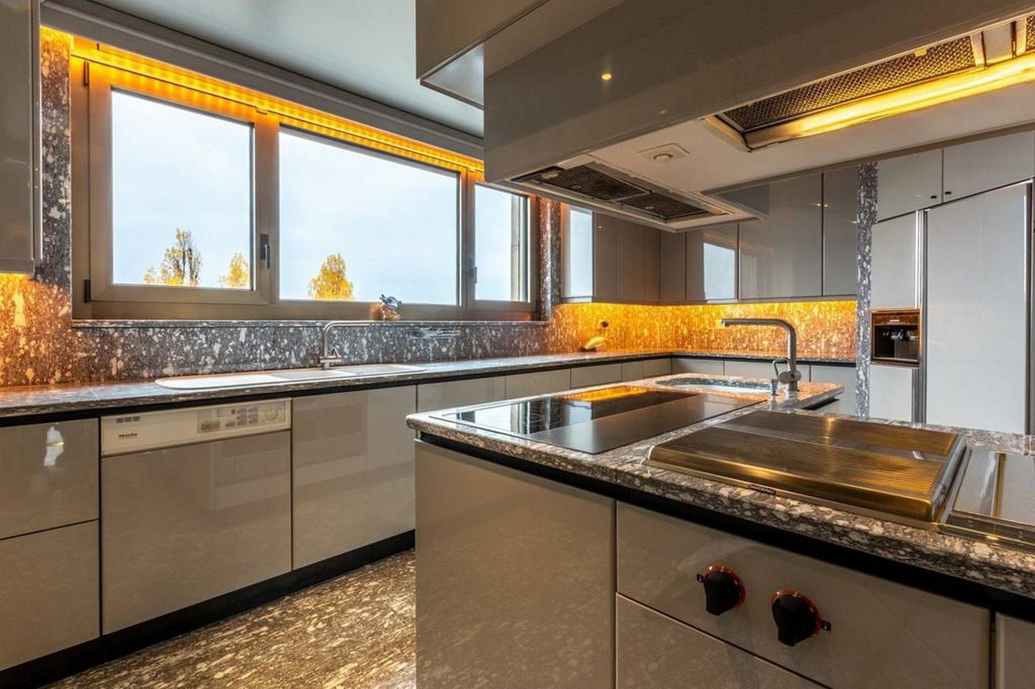 3 rooms apartment