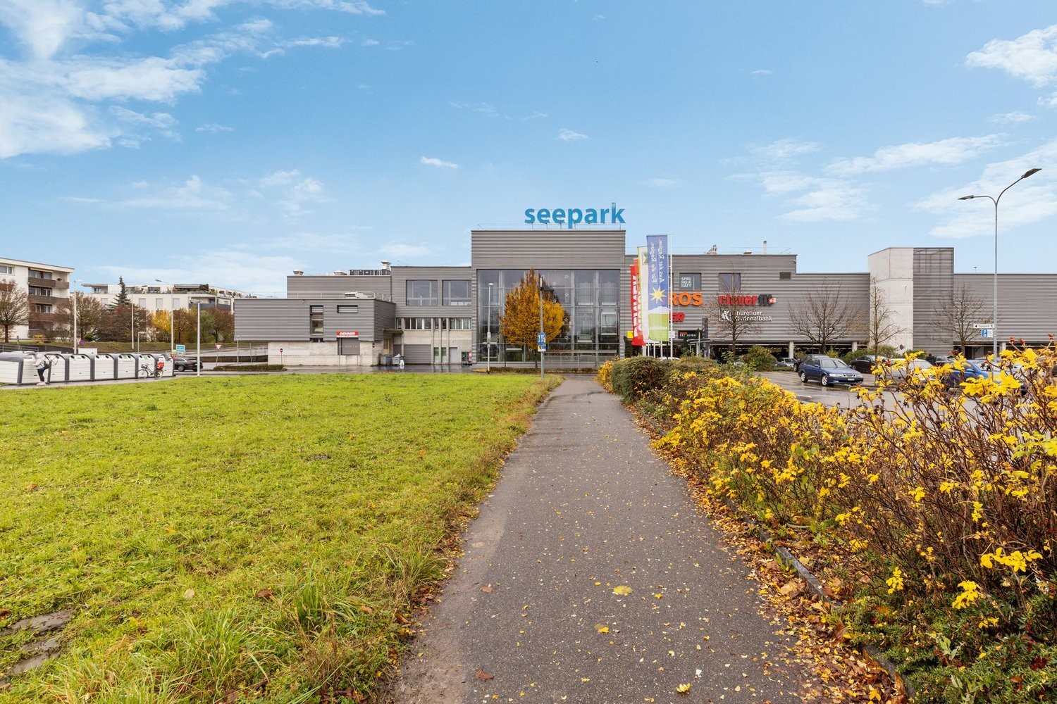 415m² office, photo 1 of 10