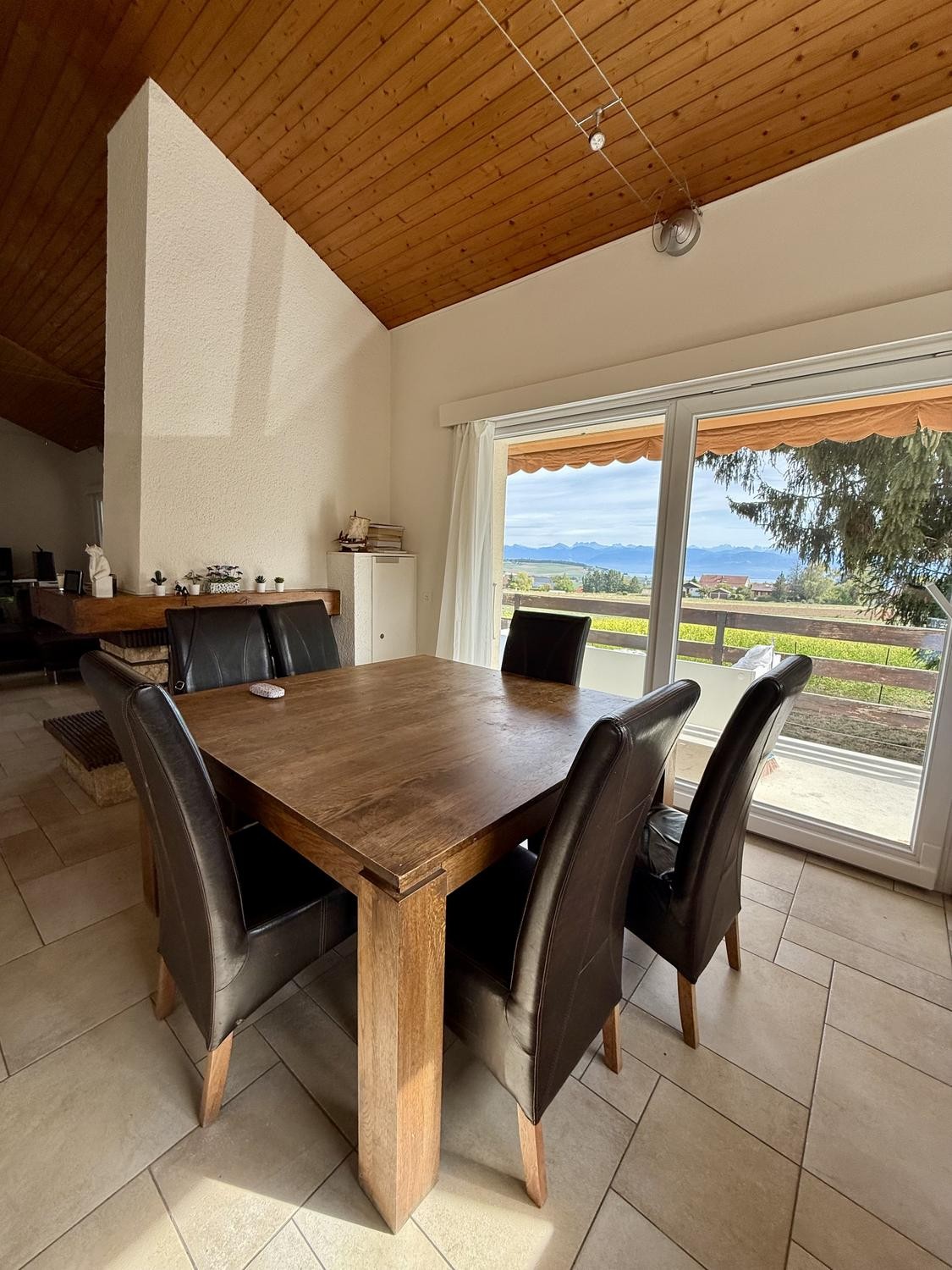 5 rooms single house