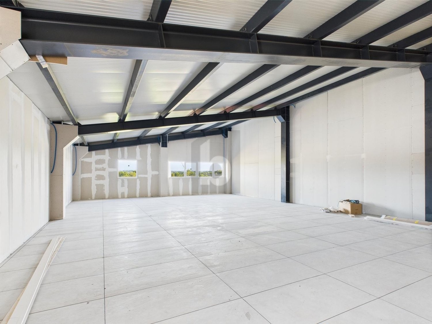 123m² office, photo 3 of 4