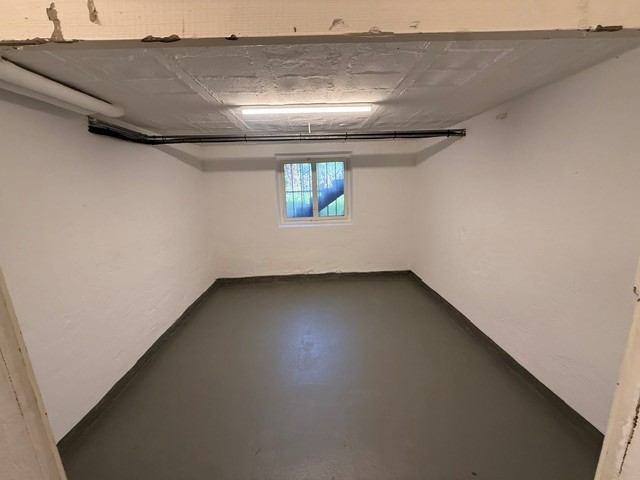 40m² commercial, photo 1 of 3