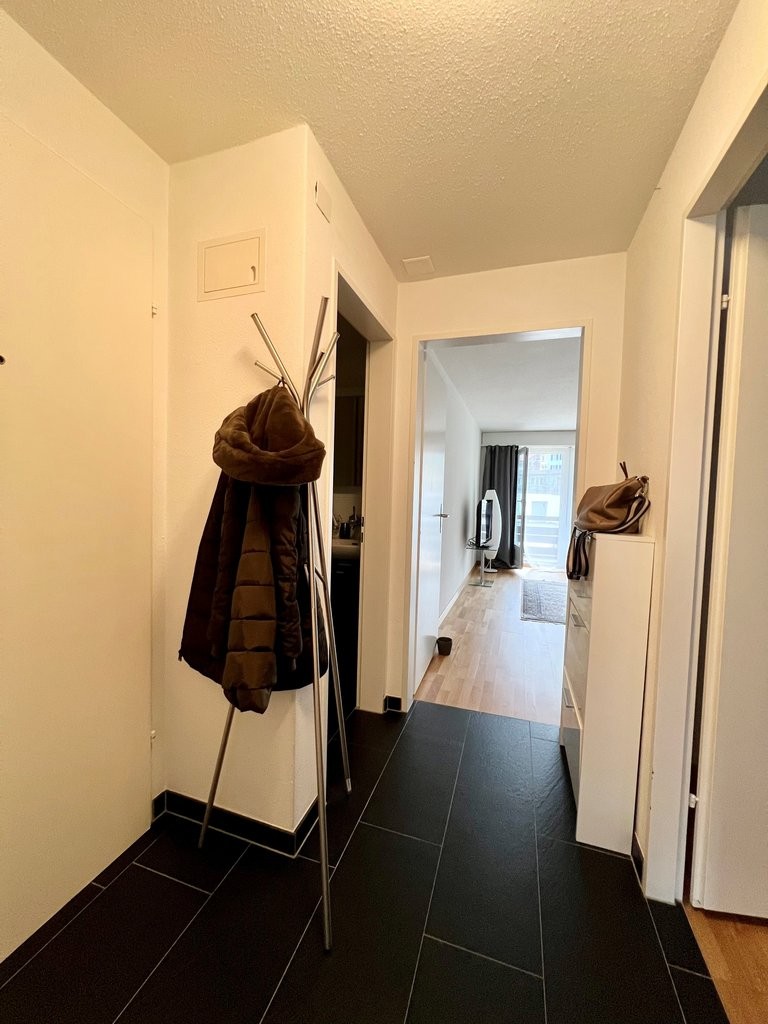 2 rooms apartment, photo 2 of 5