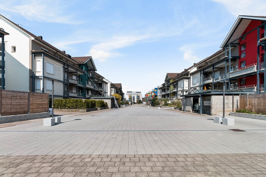 122m² commercial
