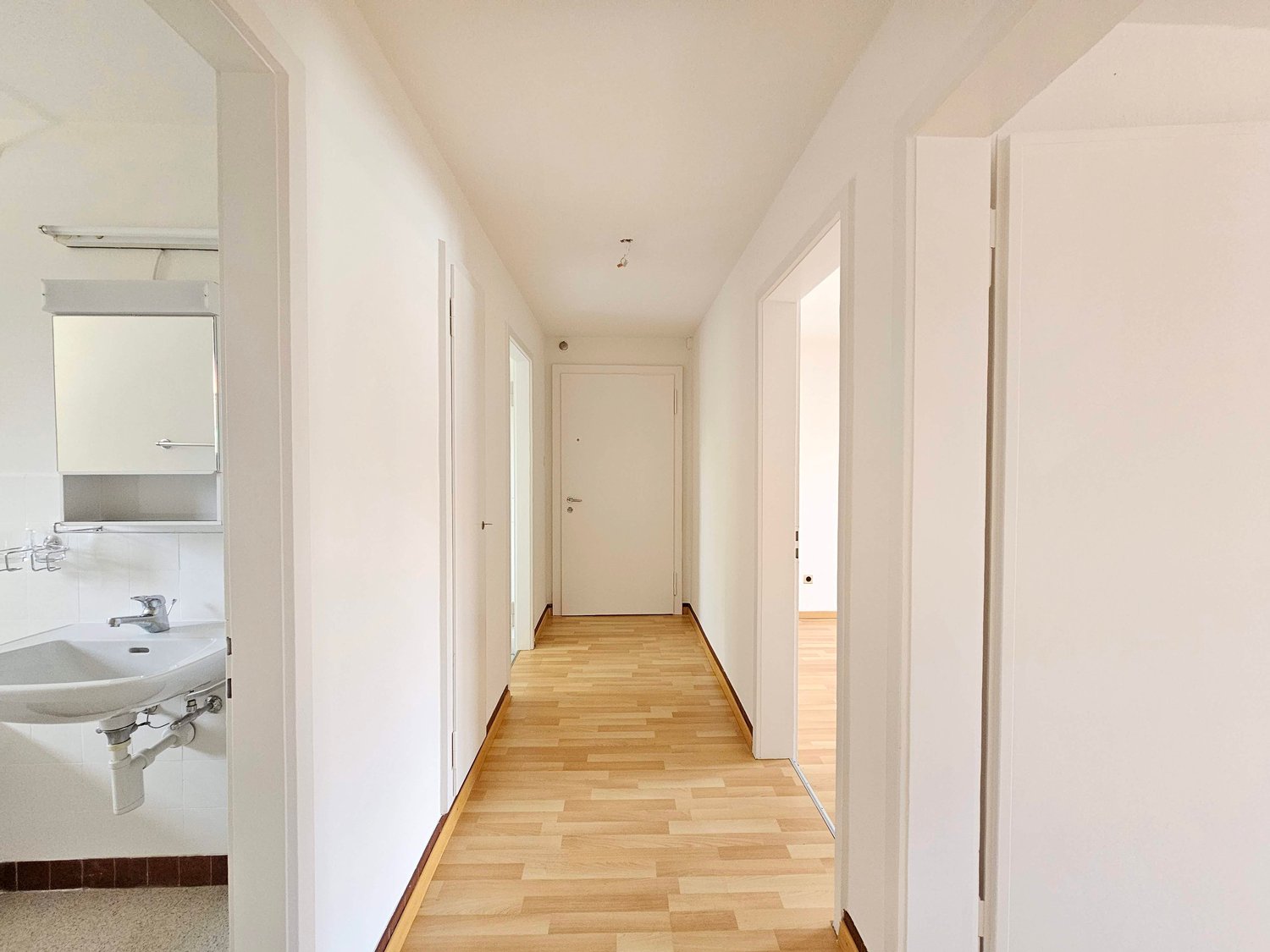 3 rooms apartment, photo 9 of 10