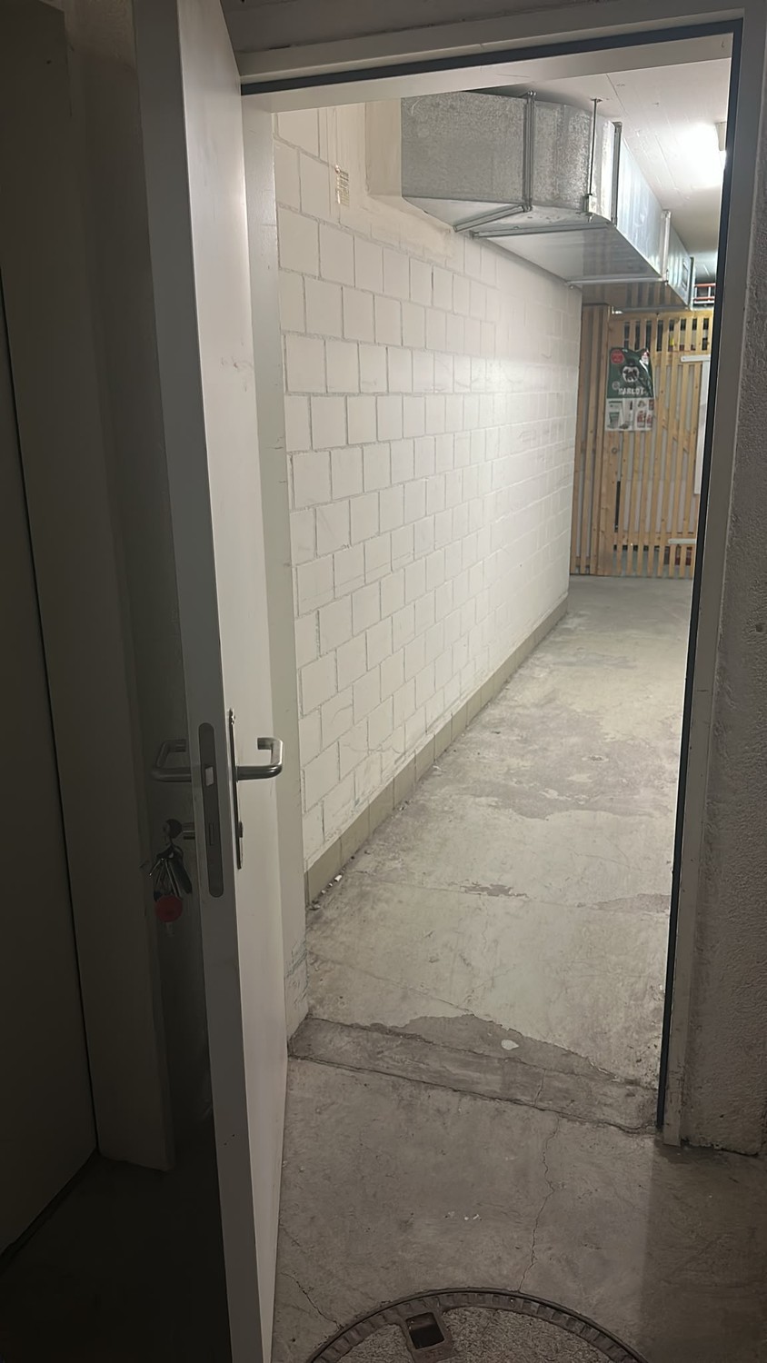 29m² commercial, photo 2 of 5