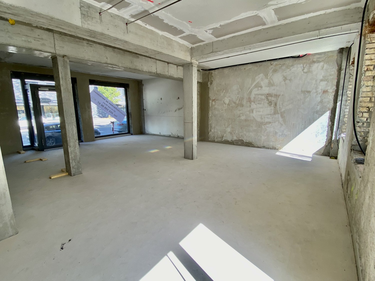 Office, photo 4 of 5