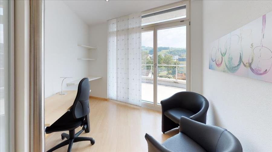 3-Zimmer-Wohnung möbliert